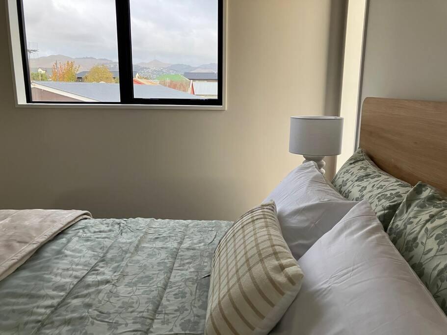 2-Bedroom Ensuite, Close To City, Comfortable, Accessible With Own Parking Christchurch Exterior foto